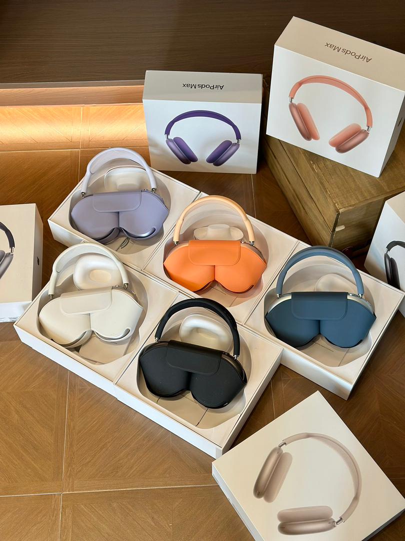 AirPods Max Starlight2