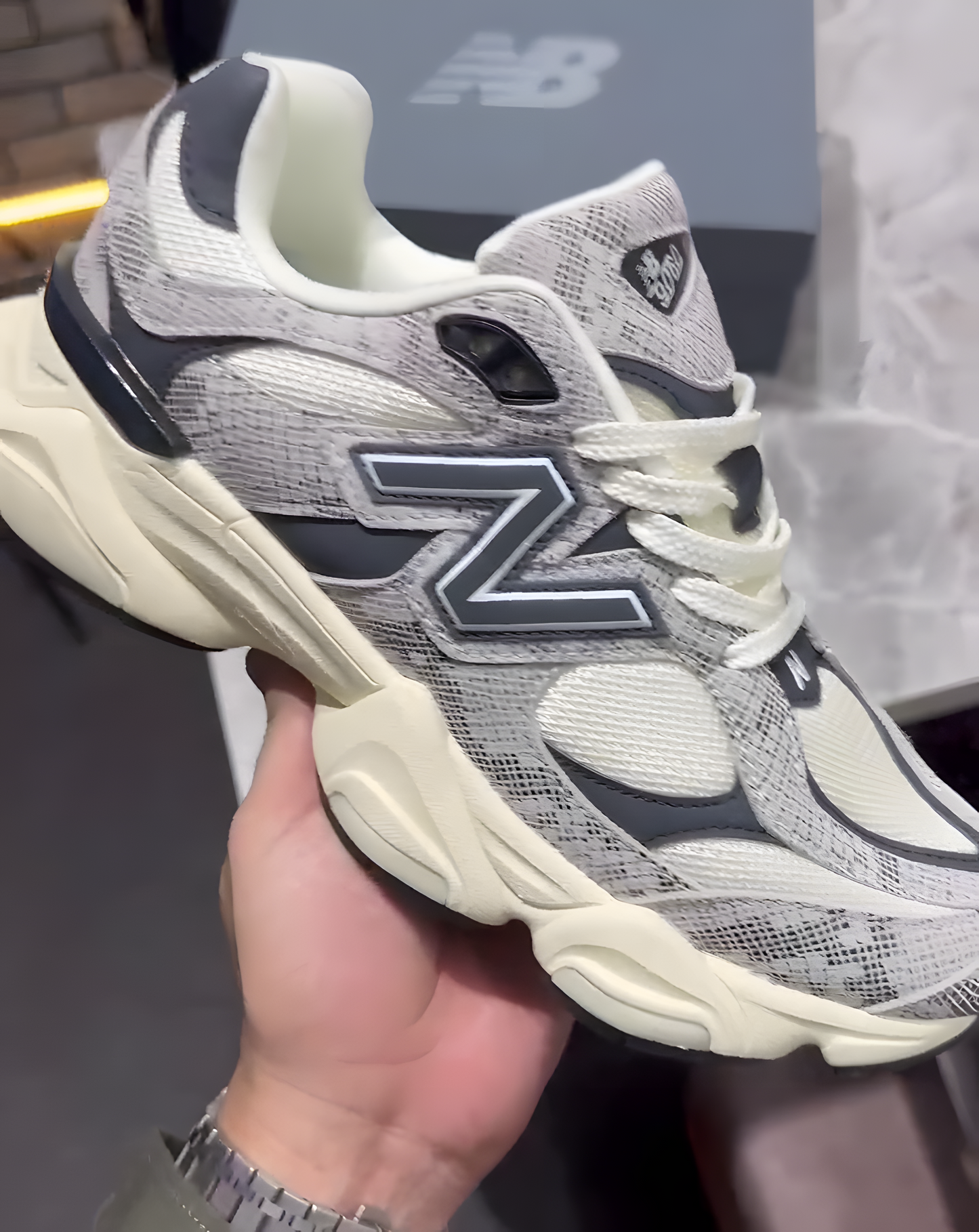 NBSneakers 