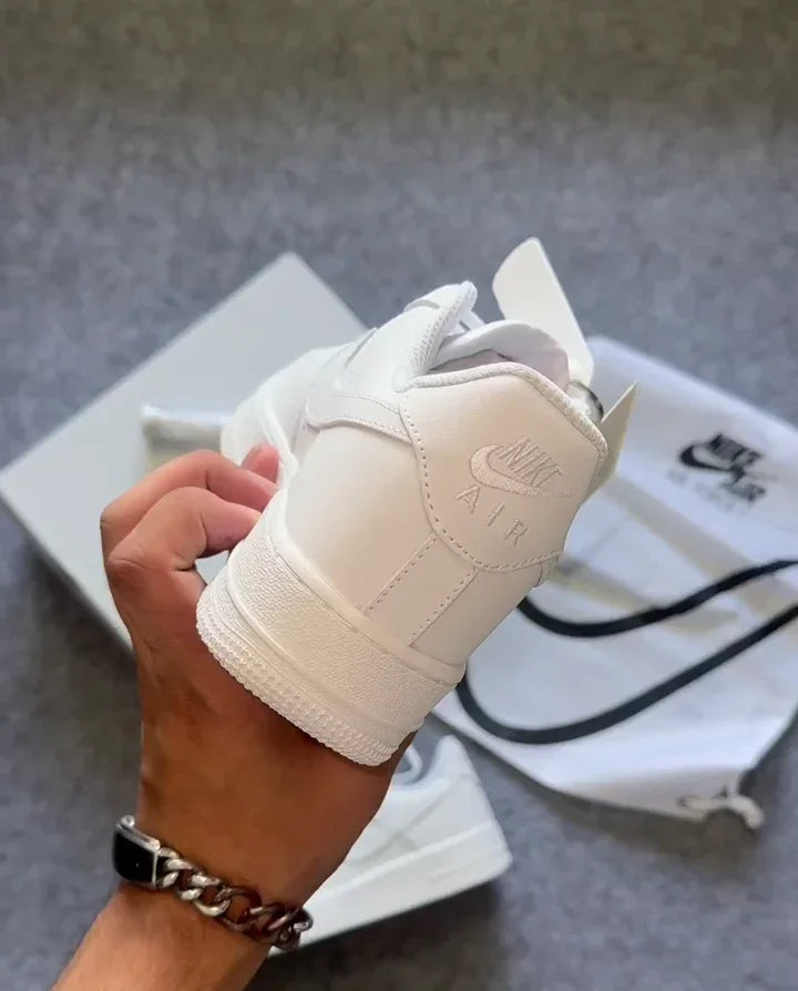 Nike Air Force White2
