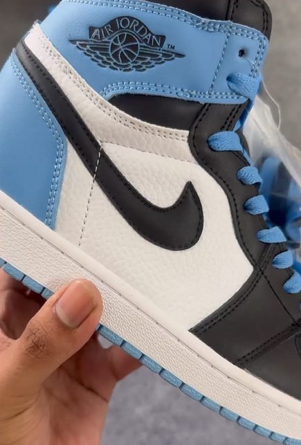 Nike Air Jordan High